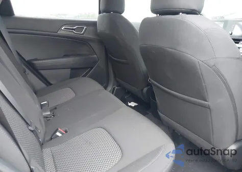 2023 Kia Sportage Lx из США, поврежденный, VIN KNDPUCAF4P7204812